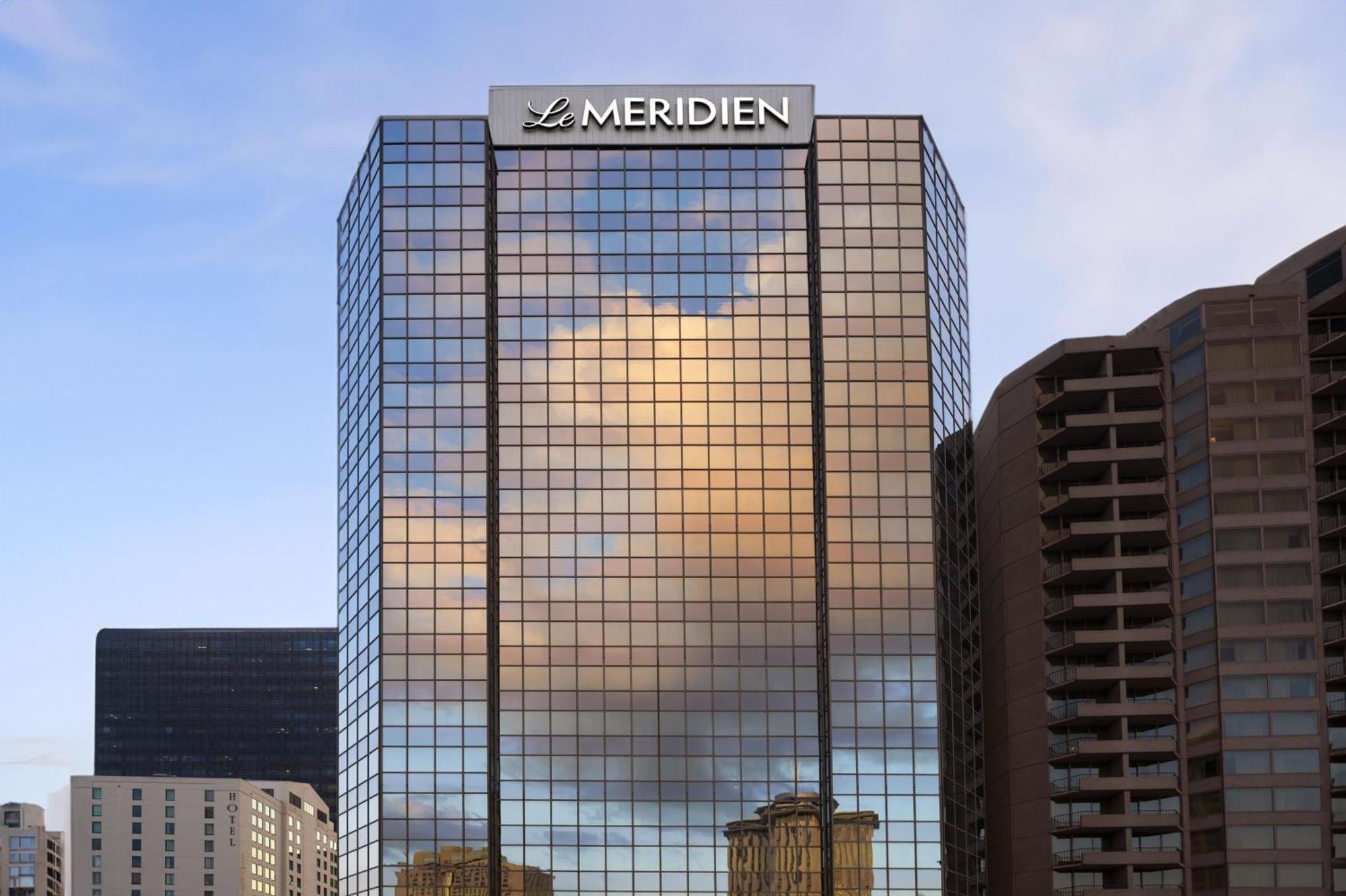 Le Meridien New Orleans Hotel Exterior photo